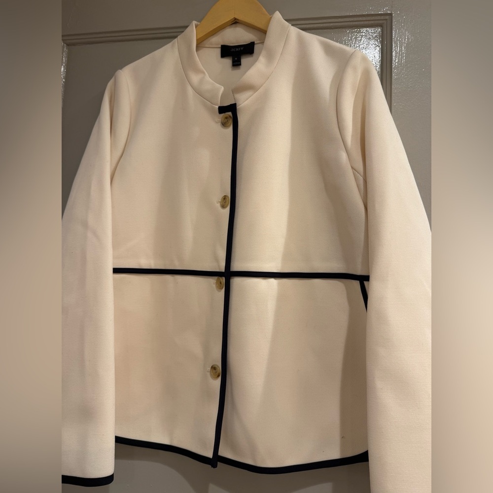 J CREW Women’s Cream with Dark Navy piping Blazer Size 16 EUC - Picture 2 of 5